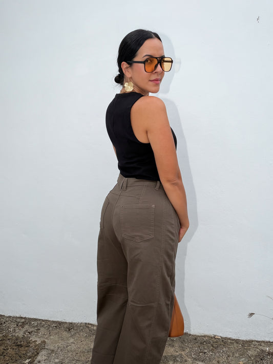 Relaxed Barrel Pants