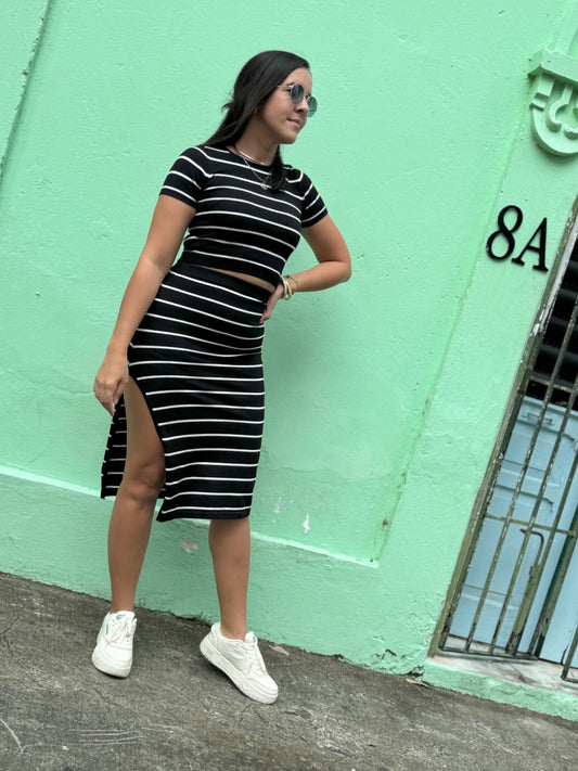 Black and White Set