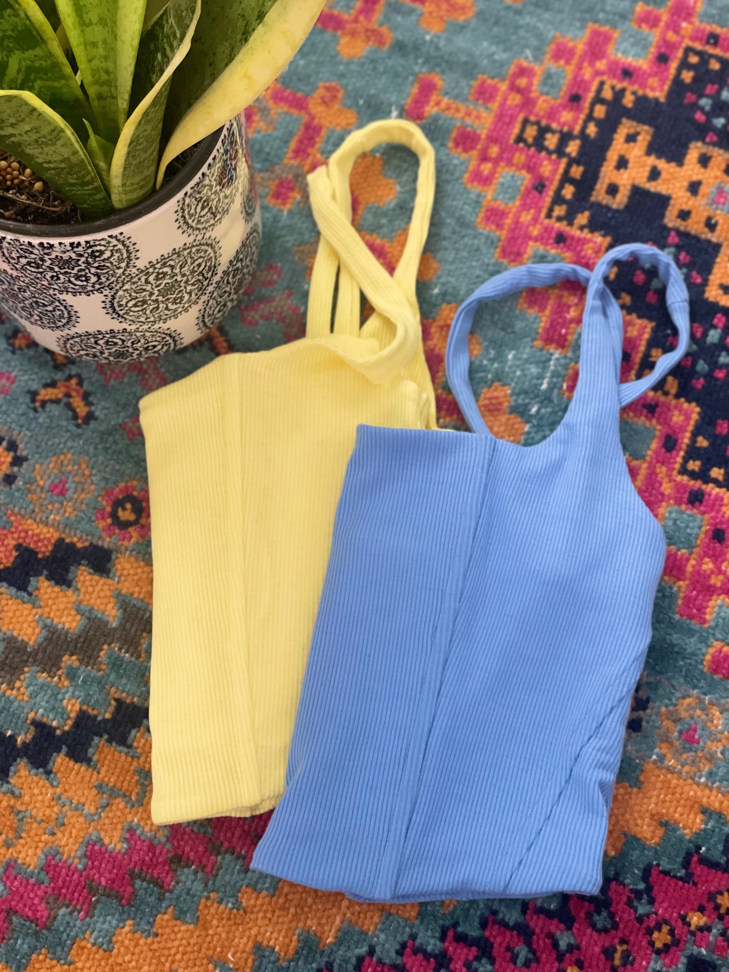 Vibes Color Basic Top