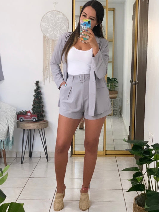 Dusty Classic Short